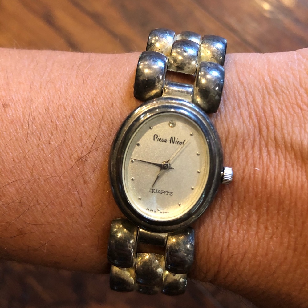 Vintage Pieve Nicol Japan silver women’s watch